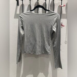 Nwot heather Gray size medium long sleeve crop top super soft
